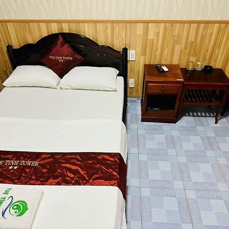 Hotel Tue Tinh à Nha Trang Extérieur photo