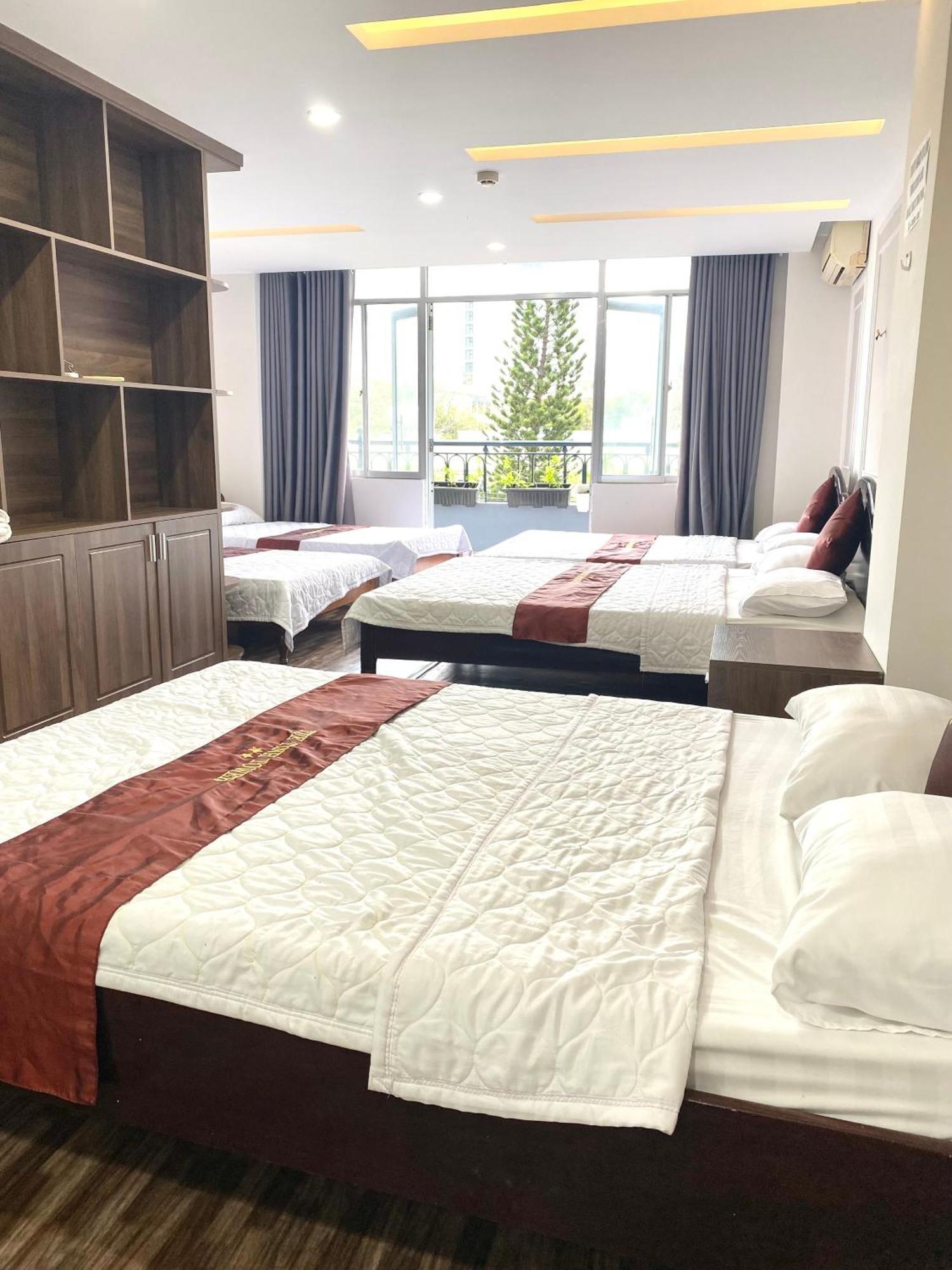 Hotel Tue Tinh à Nha Trang Extérieur photo