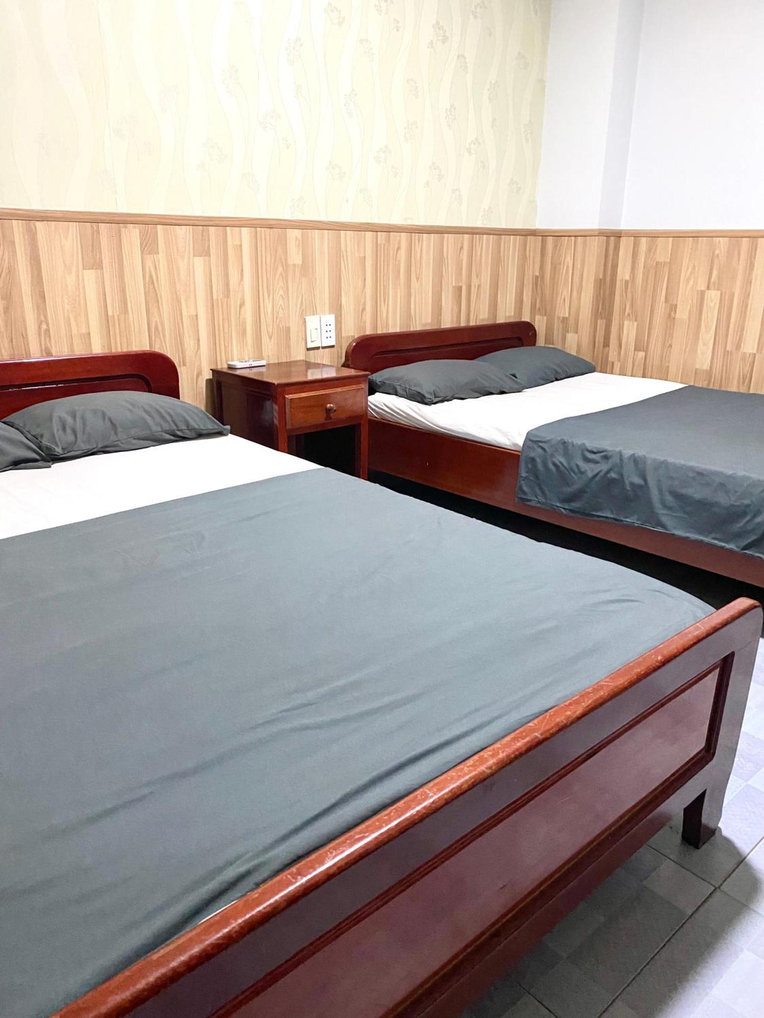 Hotel Tue Tinh à Nha Trang Extérieur photo