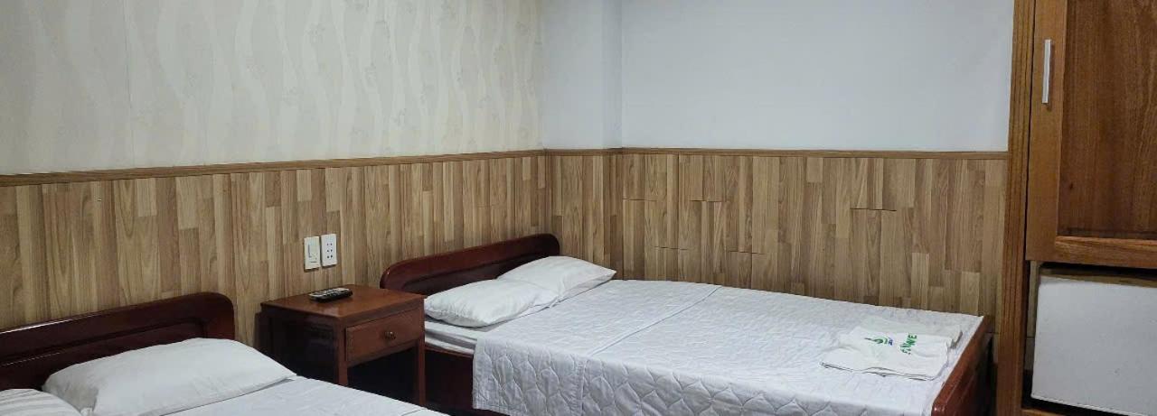 Hotel Tue Tinh à Nha Trang Extérieur photo