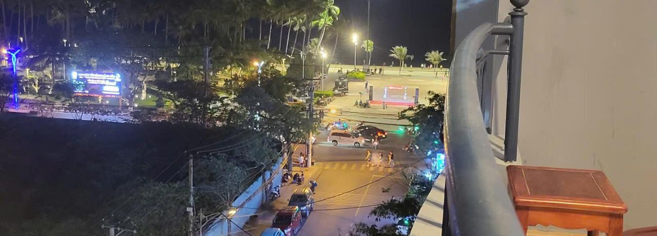 Hotel Tue Tinh à Nha Trang Extérieur photo